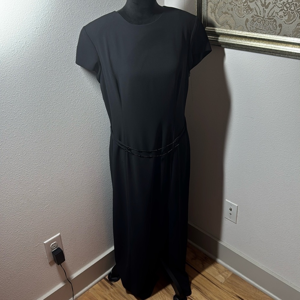 David Warren New York black crepe cap sleeves beaded double belt‎ Sz 14 dress
